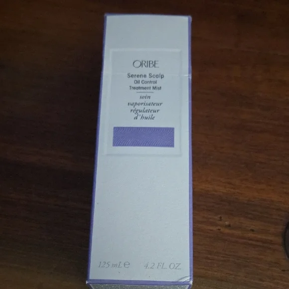 Oribe Serene Scalp Oil Control Mist in Lavender - Picture 2 of 4